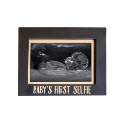 Pearhead-Baby's first selfie-1